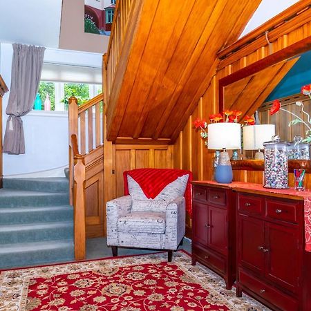 The Ocean Breeze CBD Bed and Breakfast Timaru Buitenkant foto