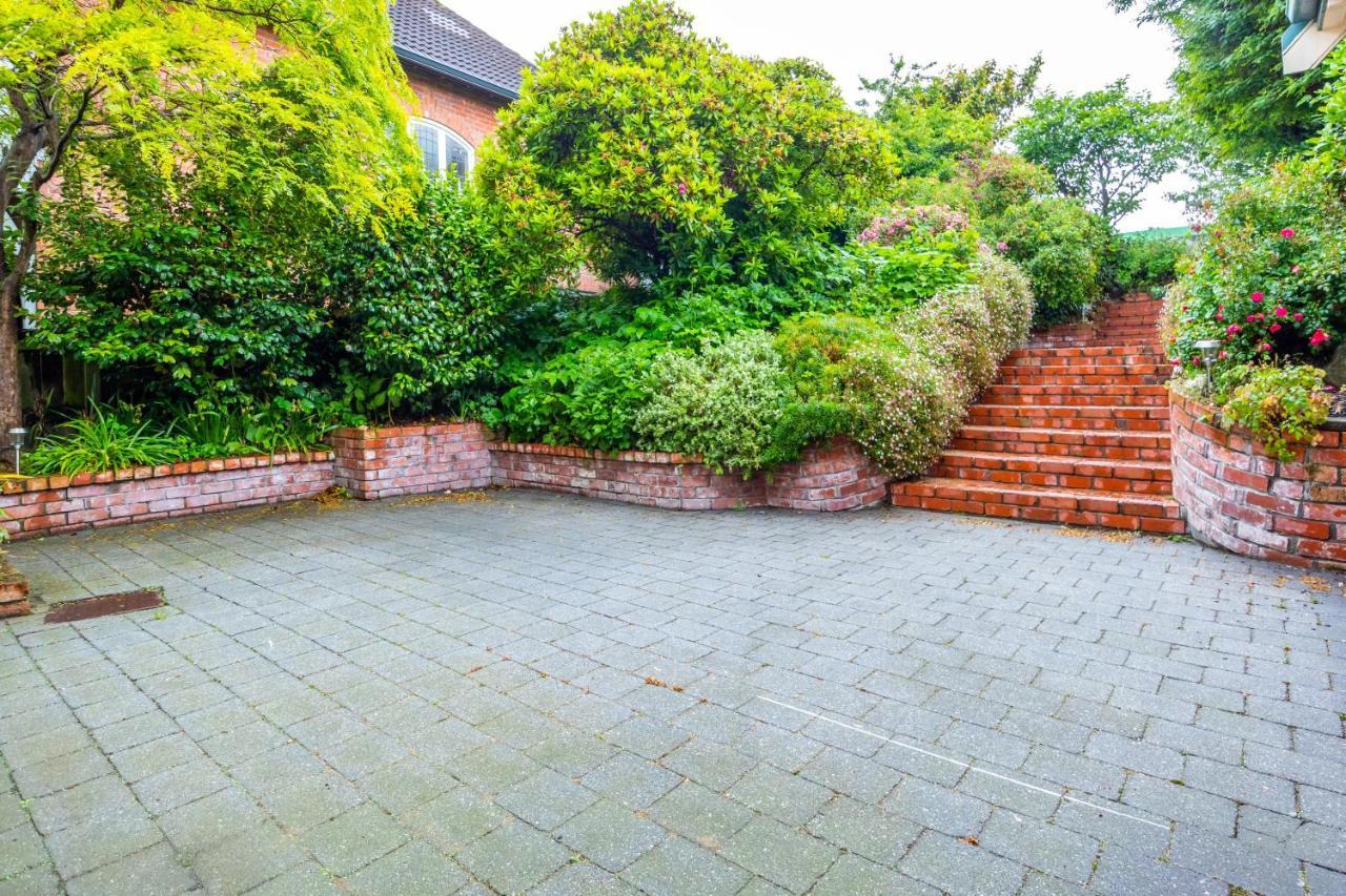 The Ocean Breeze CBD Bed and Breakfast Timaru Buitenkant foto