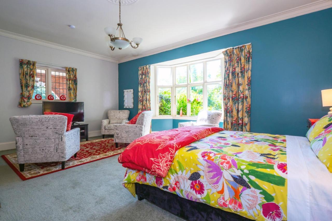 The Ocean Breeze CBD Bed and Breakfast Timaru Buitenkant foto