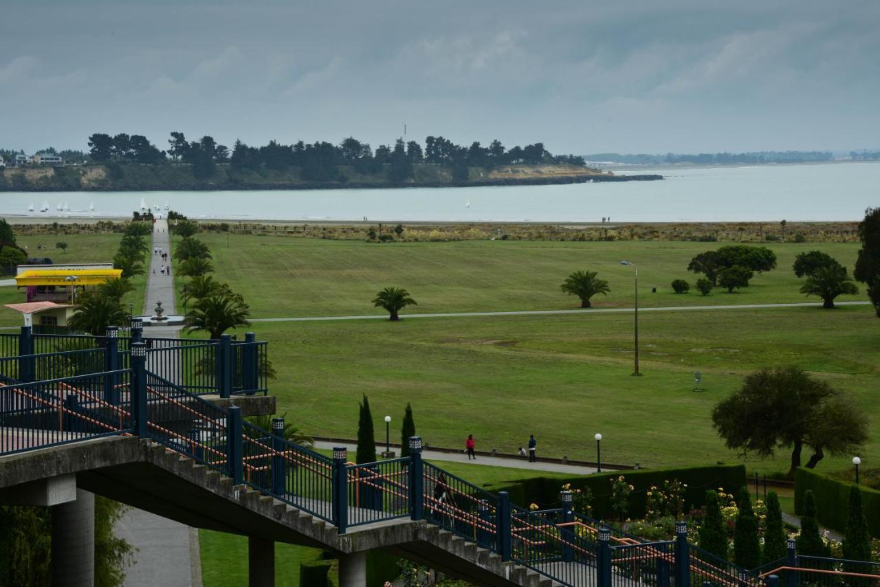 The Ocean Breeze CBD Bed and Breakfast Timaru Buitenkant foto