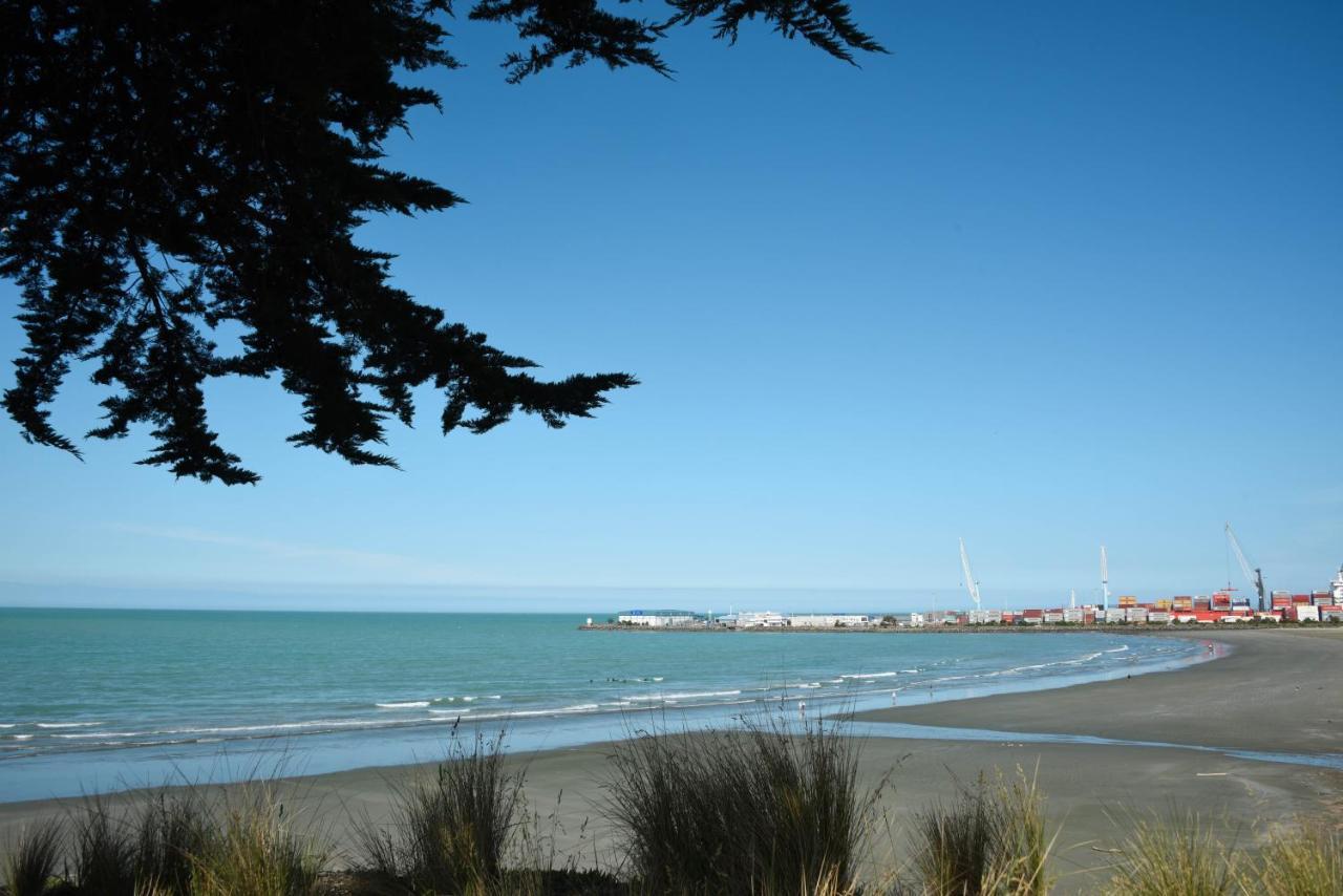 The Ocean Breeze CBD Bed and Breakfast Timaru Buitenkant foto