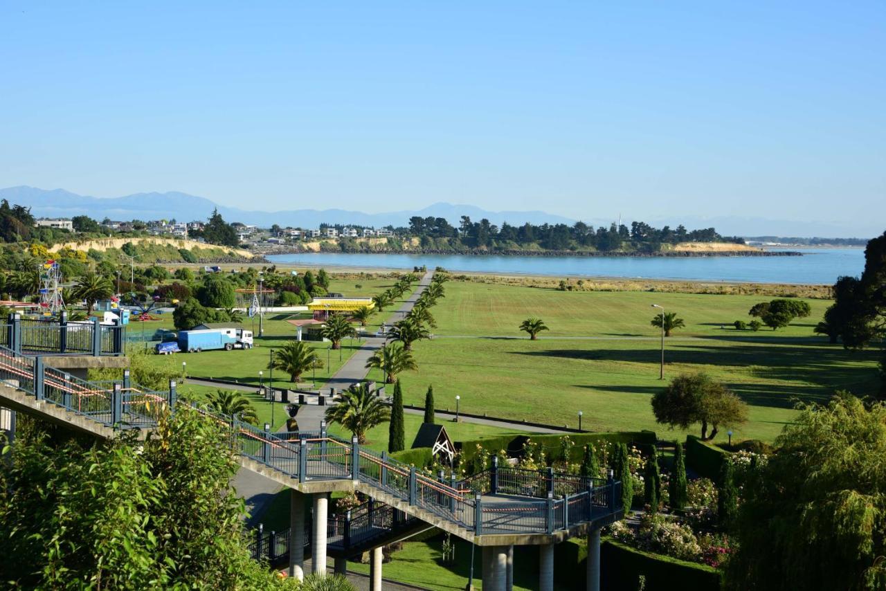 The Ocean Breeze CBD Bed and Breakfast Timaru Buitenkant foto