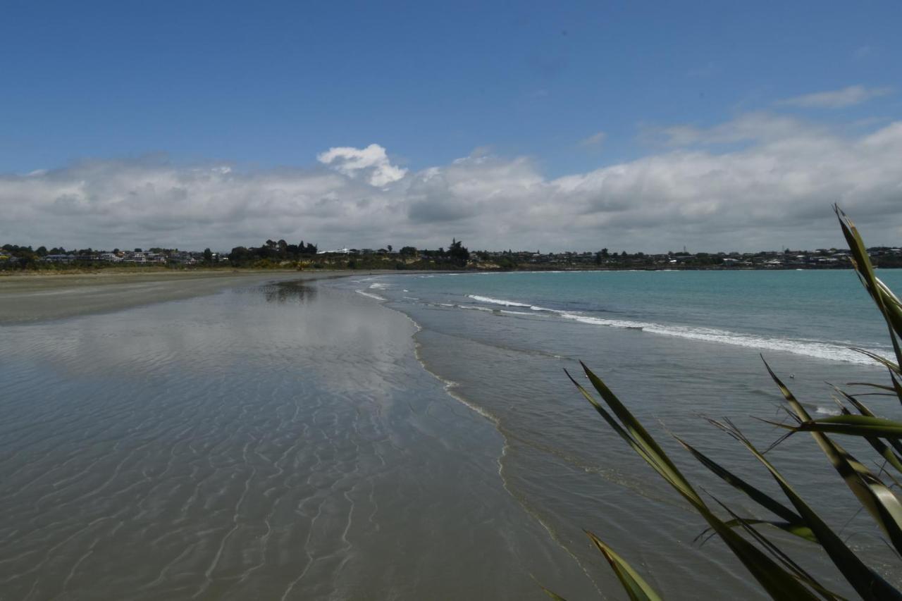 The Ocean Breeze CBD Bed and Breakfast Timaru Buitenkant foto