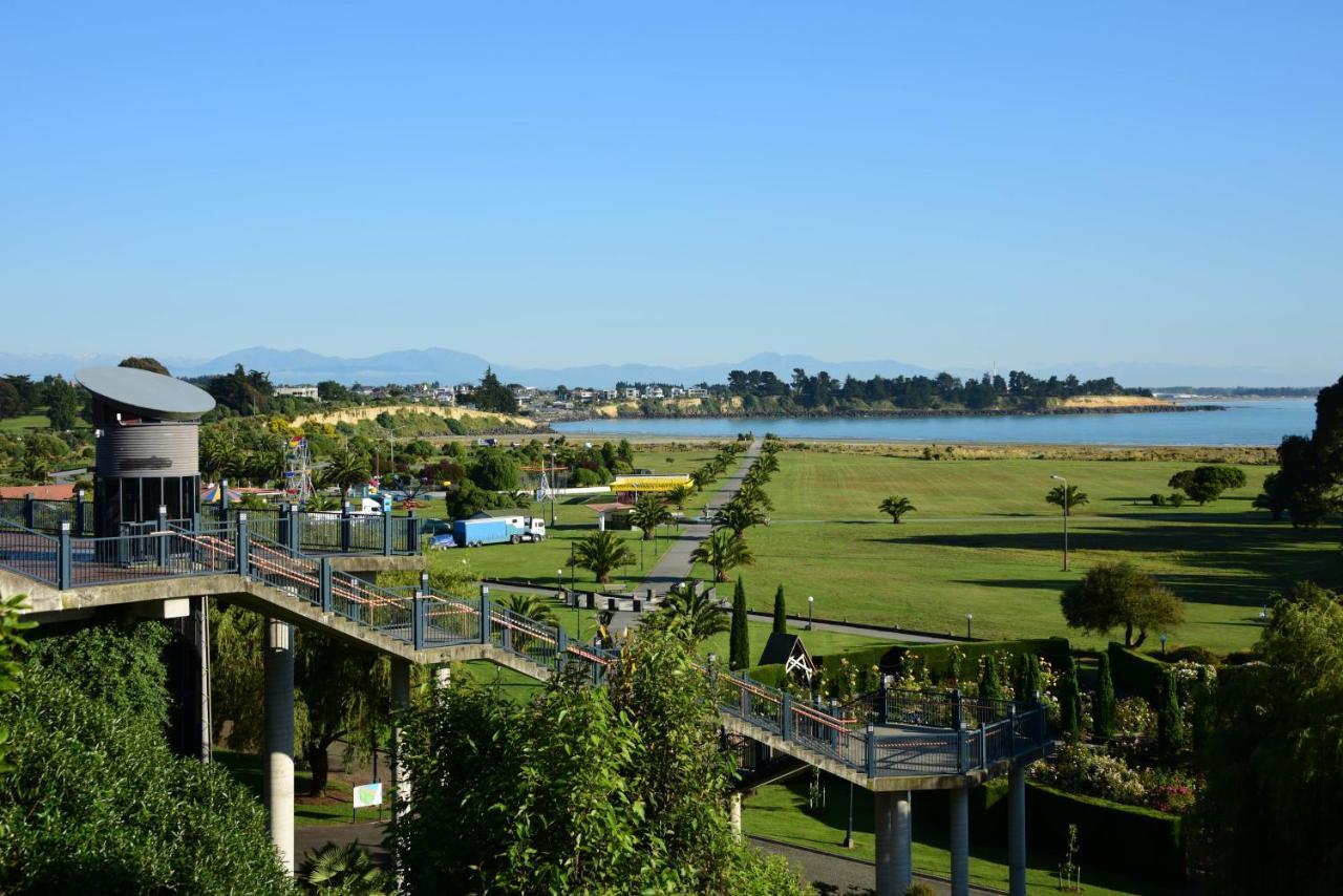 The Ocean Breeze CBD Bed and Breakfast Timaru Buitenkant foto