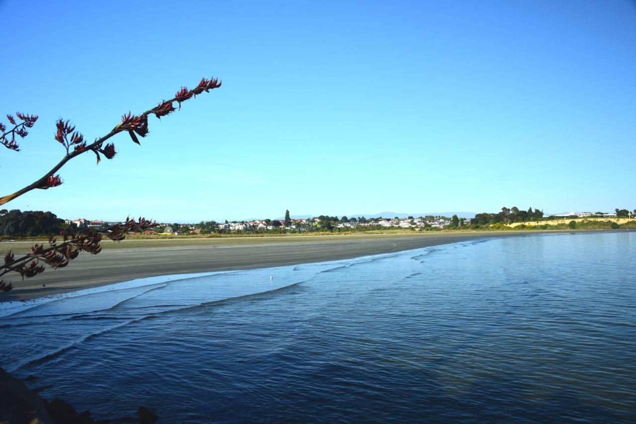 The Ocean Breeze CBD Bed and Breakfast Timaru Buitenkant foto